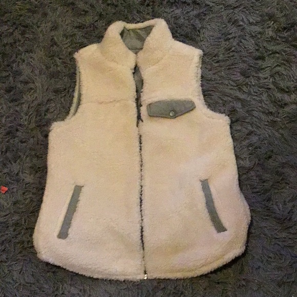 Grey and white flip vest gently used - Picture 2 of 2